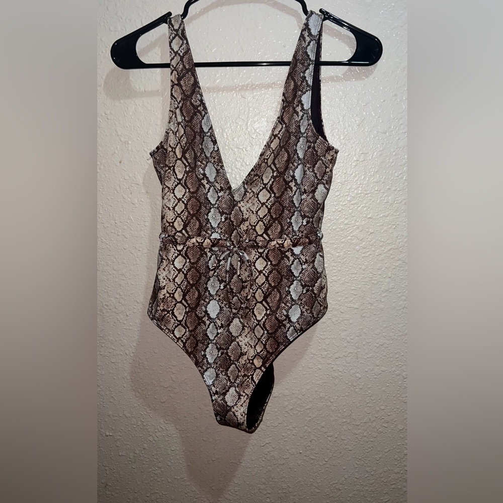 Kendall & Kylie One-piece Snake Bathing suit